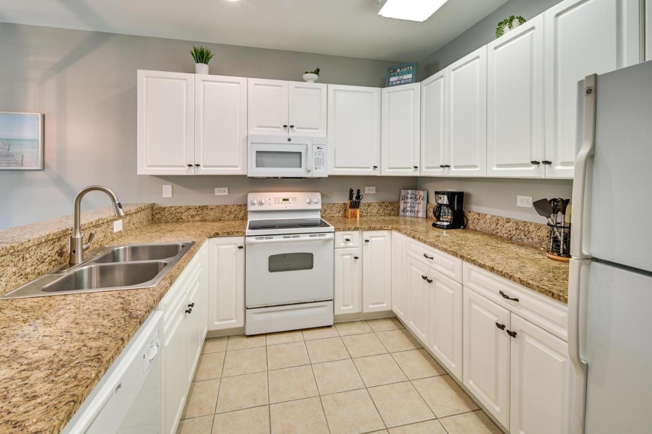 Serene Myrtle Beach Condo With Community Pool! Екстер'єр фото